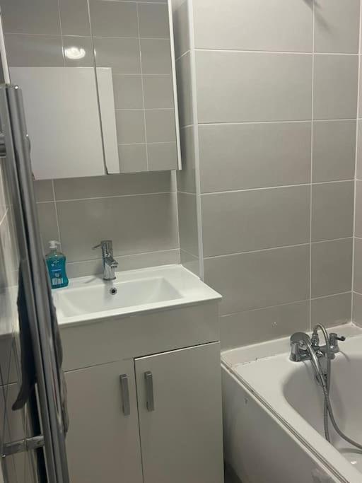 Flat, Apartment In Haggerston N1, Central Londra Dış mekan fotoğraf
